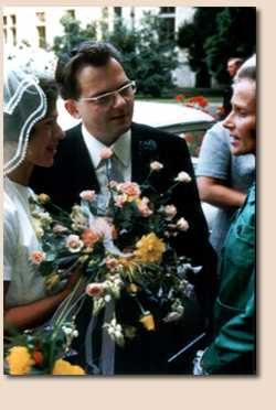 Eine Hochzeitsgesellschaft, an der Fritz teilnahm.